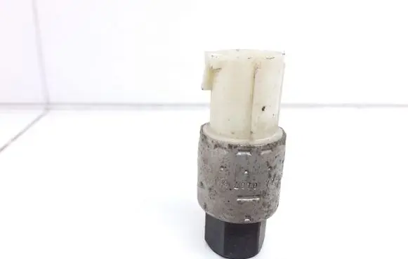 Air conditioning (A/C) pressure sensor