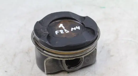 BMW M4 F82 F83 Piston 8089405 11258089405