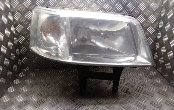 Volkswagen Transporter - Caravelle T5 Headlight/headlamp 7H1941016J 0301191302