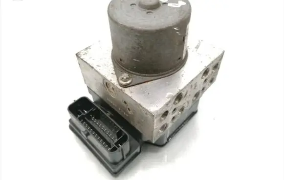 Ford Mondeo MK IV ABS Pump 9G91-2C405-AA