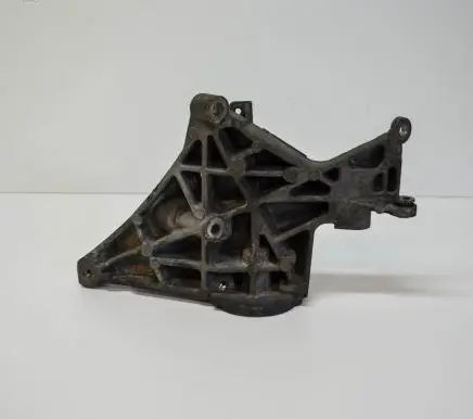 Jaguar XF X250 Engine mounting bracket 9X233K738BA