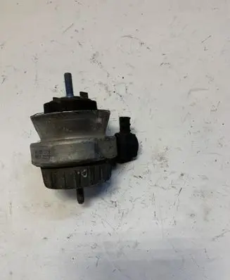 Audi A6 S6 C6 4F Engine mount bracket 4F0199379L