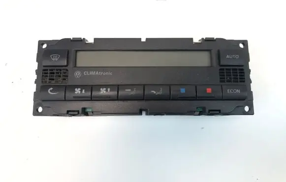 Volkswagen PASSAT B5.5 Climate control unit 3B1907044H