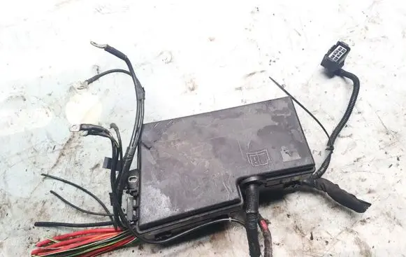 Volvo V50 Fuse box set 1097940 80745885