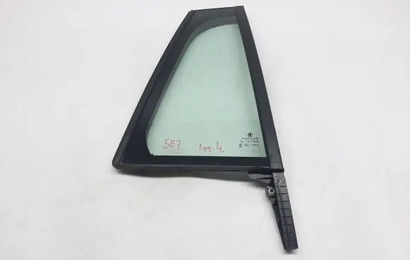 Skoda Octavia Mk4 Rear side window 5E7845214