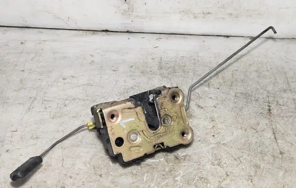 Renault Master II Front door lock