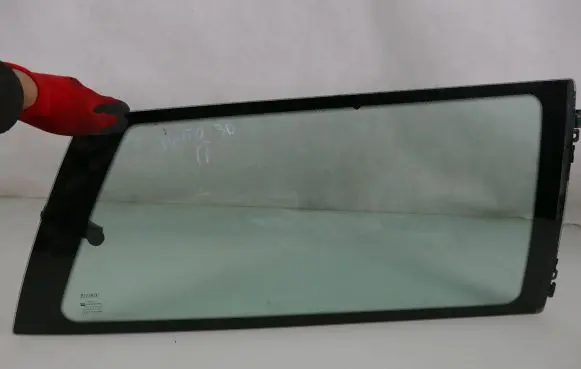 Fiat Punto (176) Rear side window