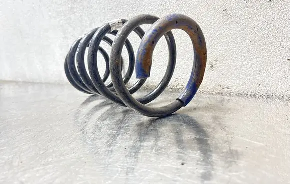Opel Meriva B Front coil spring 