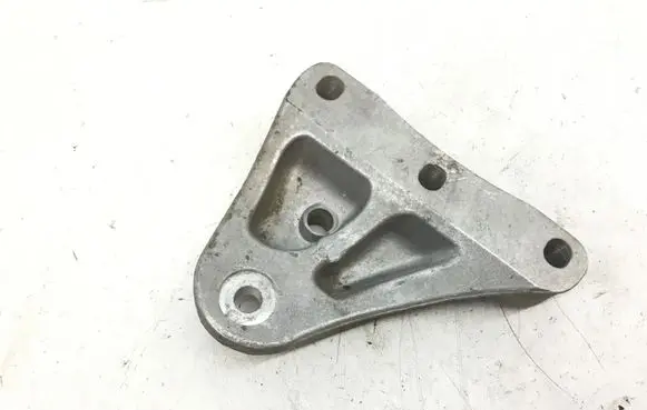 Volkswagen Polo V 6R Engine mounting bracket 6R0199185A
