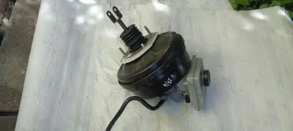 BMW X3 F25 Brake booster 6854348