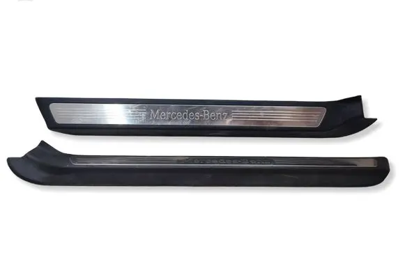 Mercedes-Benz E C207 W207 Front sill trim cover A2076800135