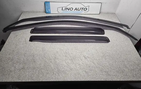 BMW 5 E39 Front door wind deflector 