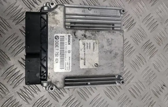 BMW 3 E46 Engine control unit/module 0281010565 7792024 1039S02198