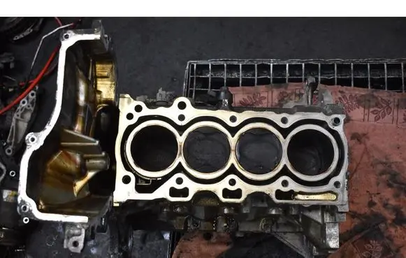 Toyota Yaris Engine block 1NR