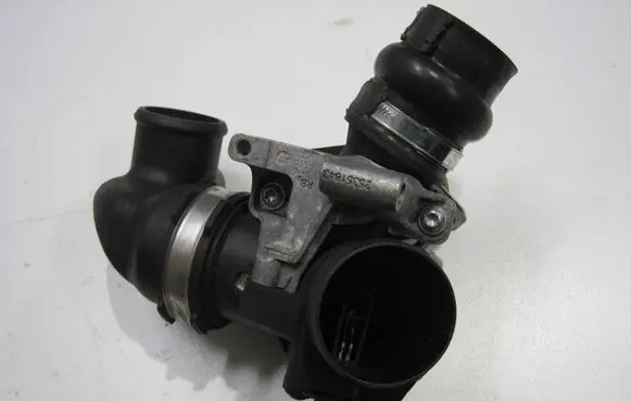 Mazda 3 III Throttle valve 9686487880