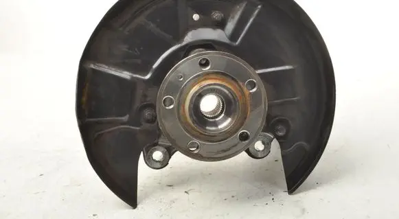 Volvo XC40 Front wheel hub spindle knuckle 32221857