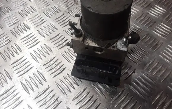 Nissan Primera ABS Pump 0265800334 0265231317