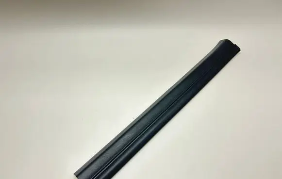 BMW Z4 E85 E86 Front sill trim cover 51477016799 7016799 701679903