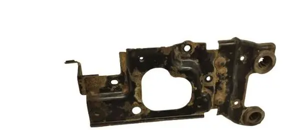 Ford Fiesta Engine mounting bracket 8v5110a789