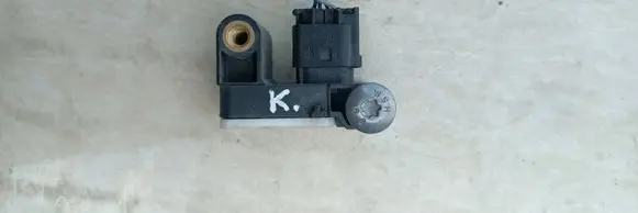 BMW 1 E81 E87 Airbag deployment crash/impact sensor 0285003900 6911003 2910056577