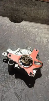 Ford Galaxy Vacuum pump 9673836180