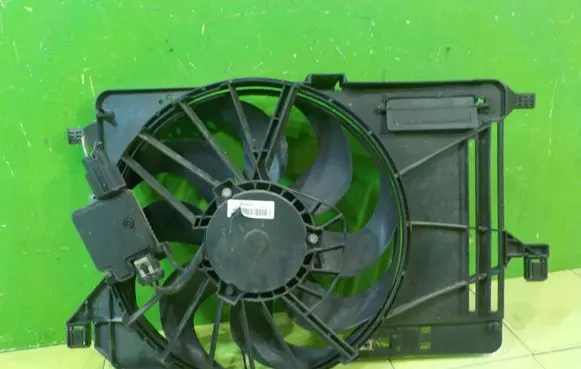 Ford Focus Fan set CV618C607VA 18AB13