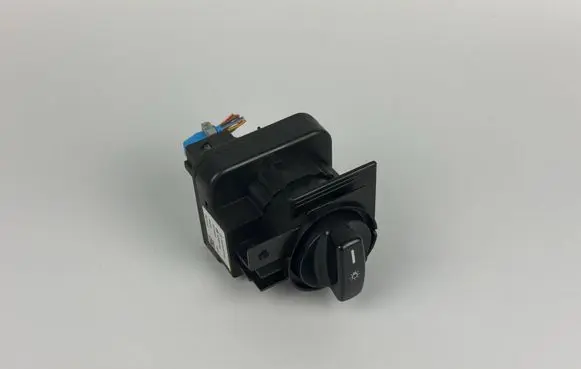 Mercedes-Benz A W169 Light switch 1695452704 A1695452704 32221101
