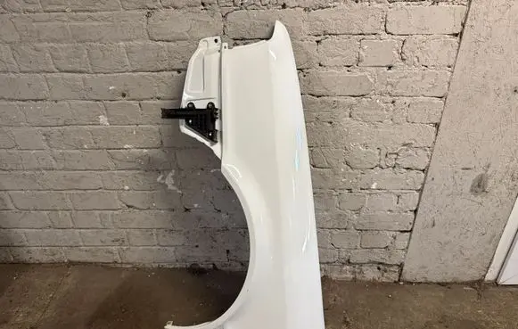 Audi 80 90 S2 B4 Fender