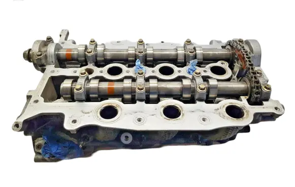 Jaguar XF X250 Engine head PM4R8Q6090AH nr8321