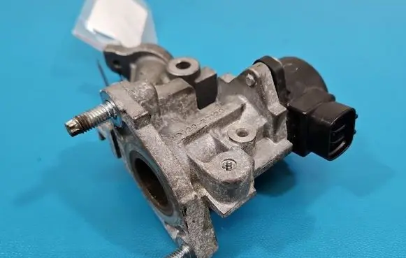 Toyota Auris E180 EGR valve 2562037120 IMPRK1569145