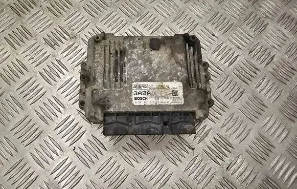 Mazda 3 I Engine control unit/module 3U7112A650SA 0281011618 3AZA
