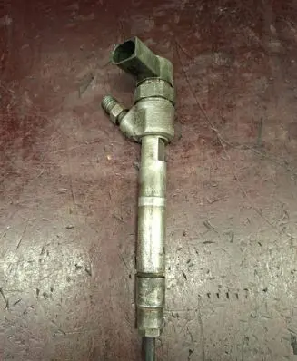 Mercedes-Benz E W211 Fuel injector A6480700187 240803