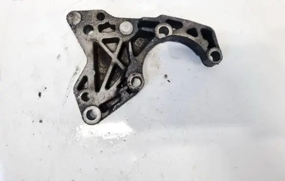 BMW 5 E39 Engine mounting bracket 2247556 32.422247556