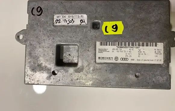 Audi Q7 4L Other control units/modules 4E0035729