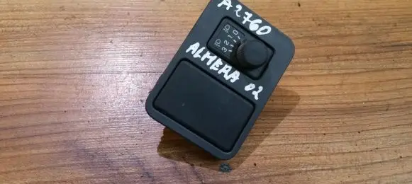 Nissan Almera N16 Headlight level height control switch 6849390j00 68493-90j00
