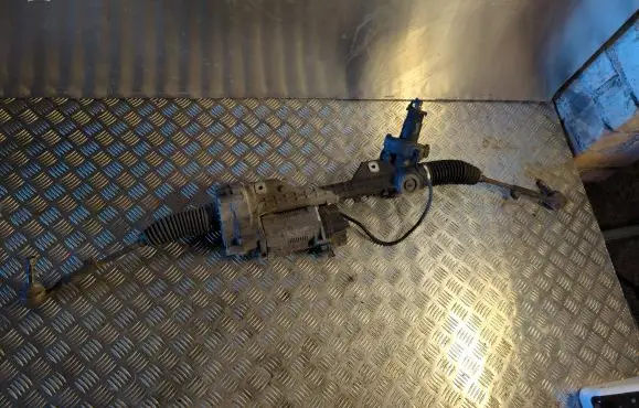 BMW 1 E81 E87 Steering rack