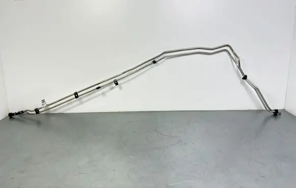 Land Rover Defender Fuel line pipe L8B29S284AD