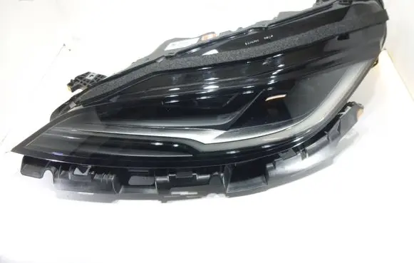 Tesla Model 3 Headlight/headlamp 176088800F EA77606 Z25051012281