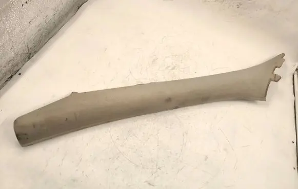 Volvo V70 (A) pillar trim 1882