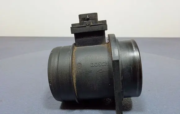 Seat Ibiza IV (6J,6P) Mass air flow meter 03P906461