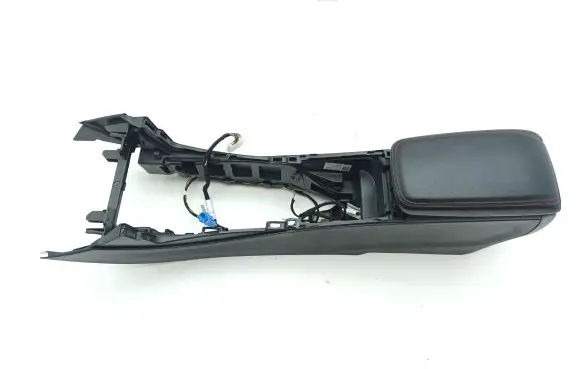Mercedes-Benz CLA C117 X117 W117 Armrest A1766800800