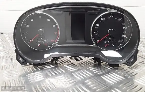 Audi A1 Speedometer (instrument cluster) 8X0920980