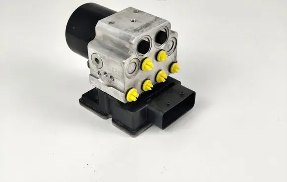 Lancia Ypsilon ABS Pump 13509004J 54084694C 51703571