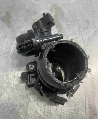 Volvo V50 Throttle valve AK0084509