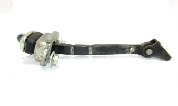 Honda CR-V Rear door check strap stopper
