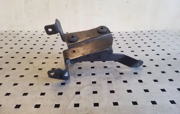 Chevrolet Captiva ABS pump bracket 