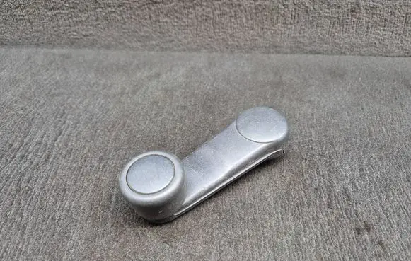 Audi A4 S4 B6 8E 8H Front door window winding handle 8Z0837581B 8Z0837581A