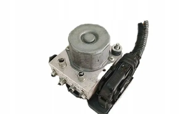 Nissan X-Trail T32 ABS Pump 476607FP5A