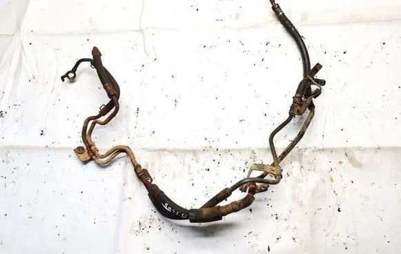 Toyota Avensis T220 Power steering hose/pipe/line