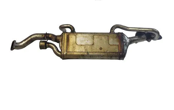 Mercedes-Benz CLS C218 X218 EGR valve cooler A6421402475